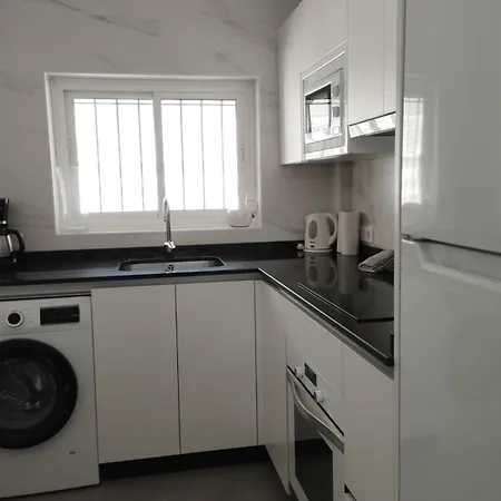 公寓 Verdemar 16 Menyber 内尔哈